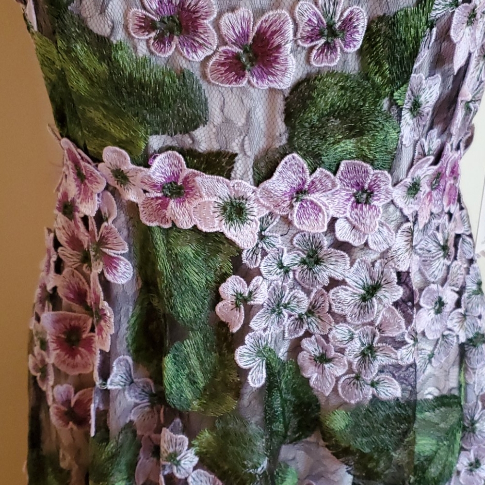 Alex Marie Purple floral embroidered Dress Size 4 - Picture 8 of 11